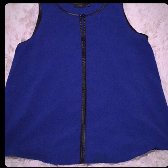 Gorgeous Deepest of Blue w/ Blk Top - Picture 7 of 7